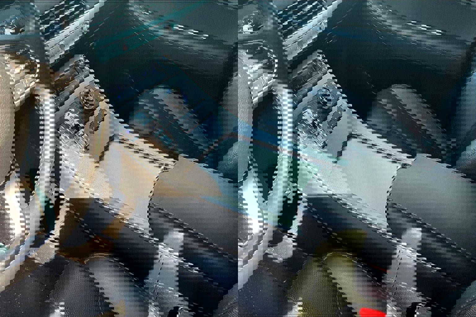 Used 2022 Hyundai Palisade SEL w/ 8P Bench Seat Package image 15