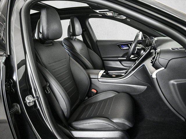 Used 2024 Mercedes-Benz C 300 4MATIC Sedan image 23