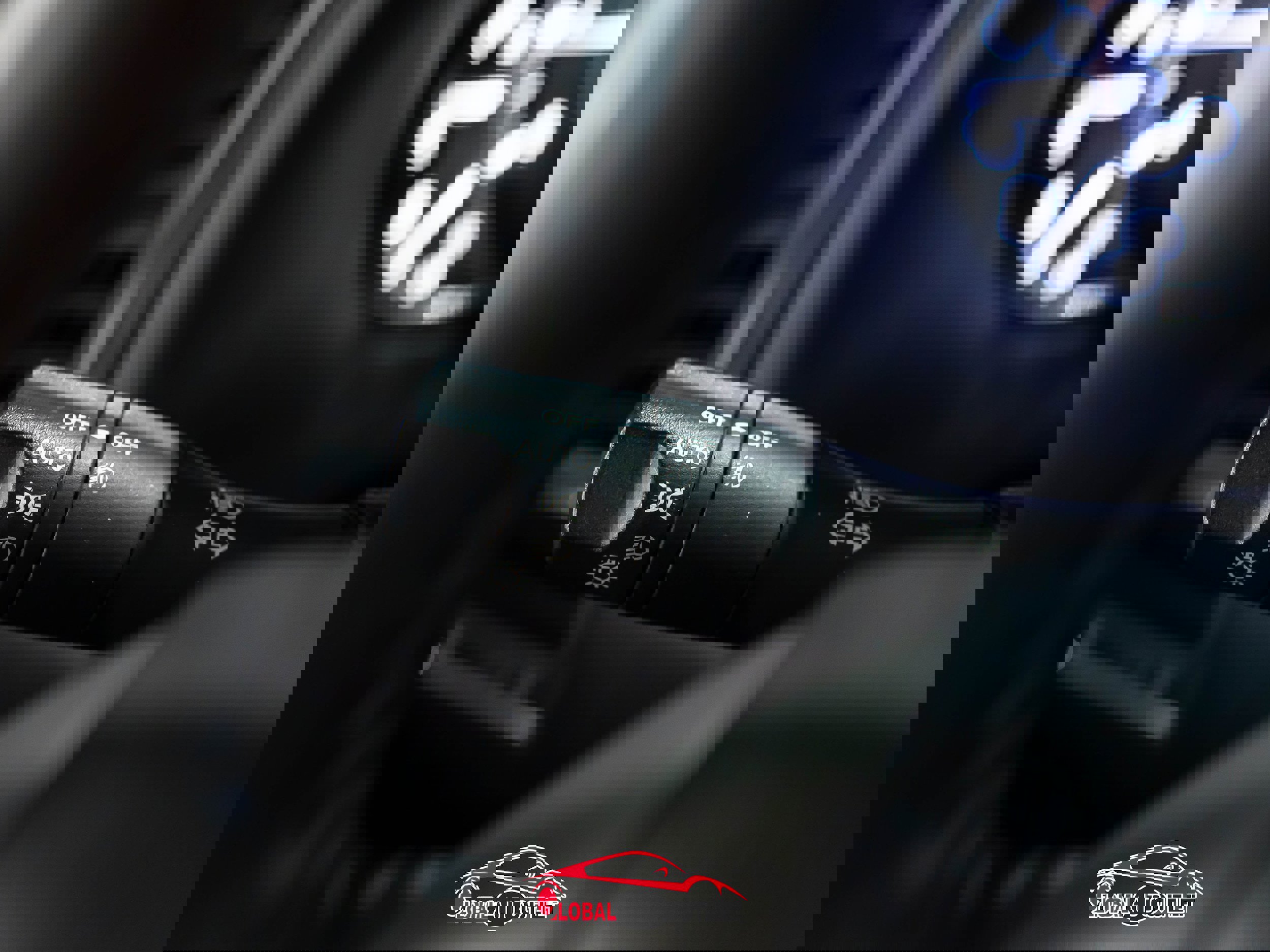 Used 2017 Nissan Armada SV w/ Driver Package image 28