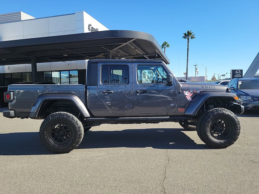 Used 2022 Jeep Gladiator Sport image 6