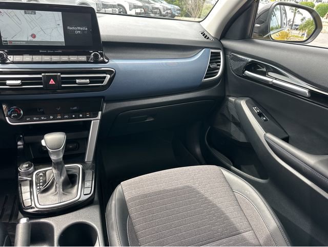 Used 2022 Kia Seltos S image 13