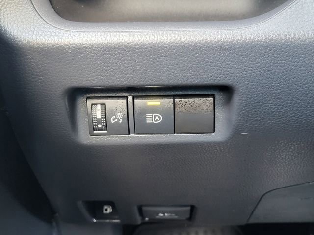 Used 2024 Toyota RAV4 LE image 20