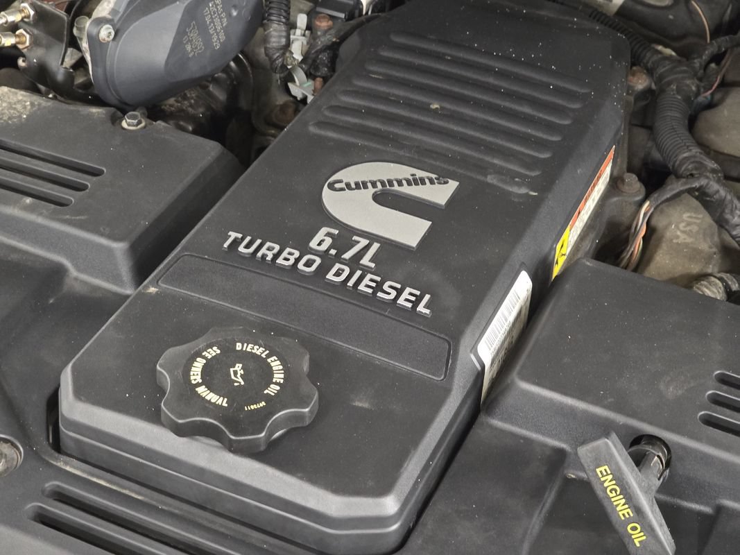 Used 2014 RAM 3500 Laramie AWD/4WD image 61