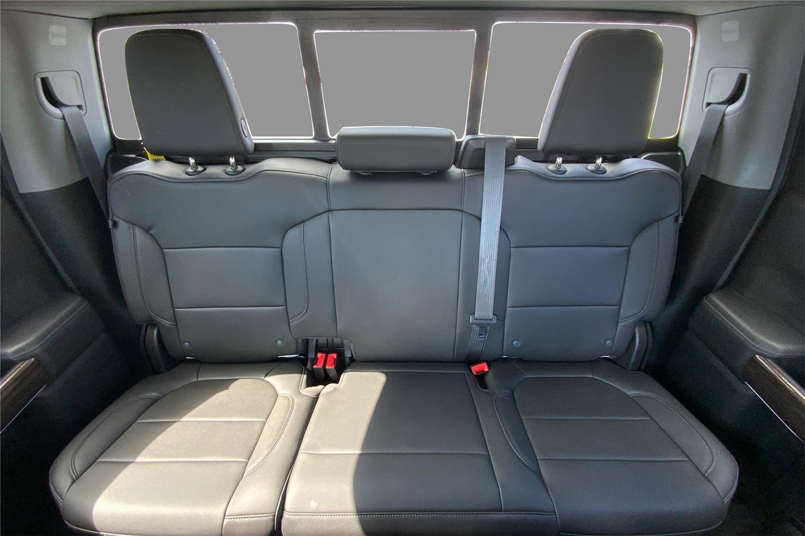 Used 2020 Chevrolet Silverado 1500 RST image 14