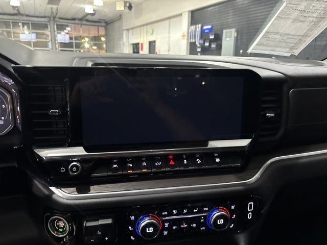 Used 2026 GMC Sierra 1500 SLT w/ SLT Premium Package AWD/4WD image 23