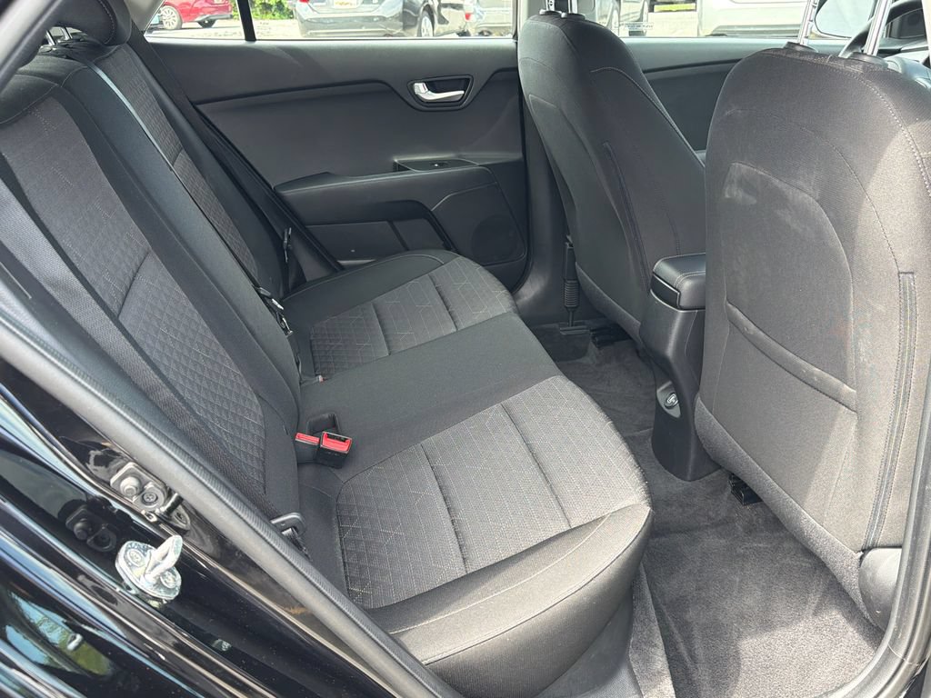 Certified 2022 Kia Rio S FWD image 11