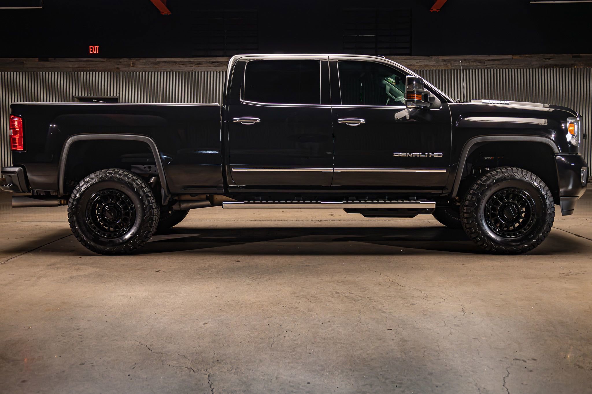 Used 2019 GMC Sierra 2500 Denali w/ Duramax Plus Package image 10