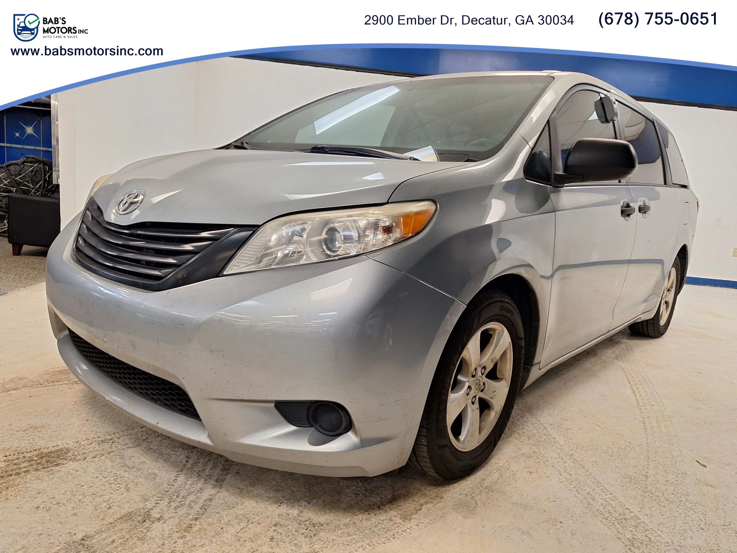 Used 2015 Toyota Sienna L FWD image 19
