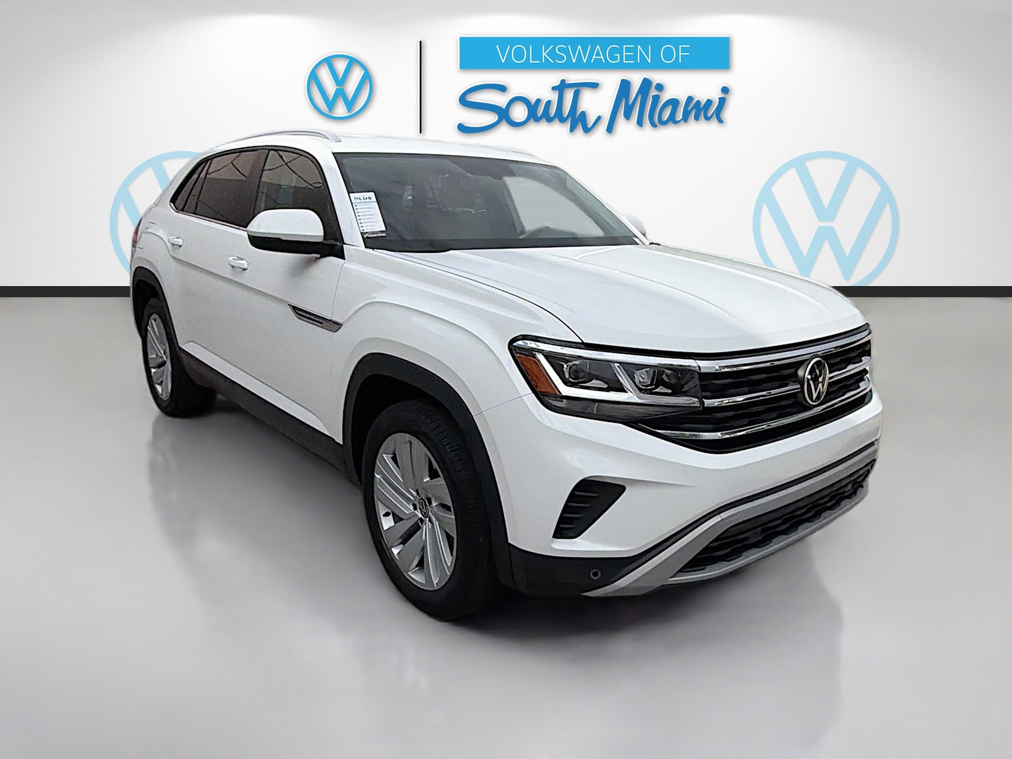 Certified 2022 Volkswagen Atlas Cross Sport SE image 1