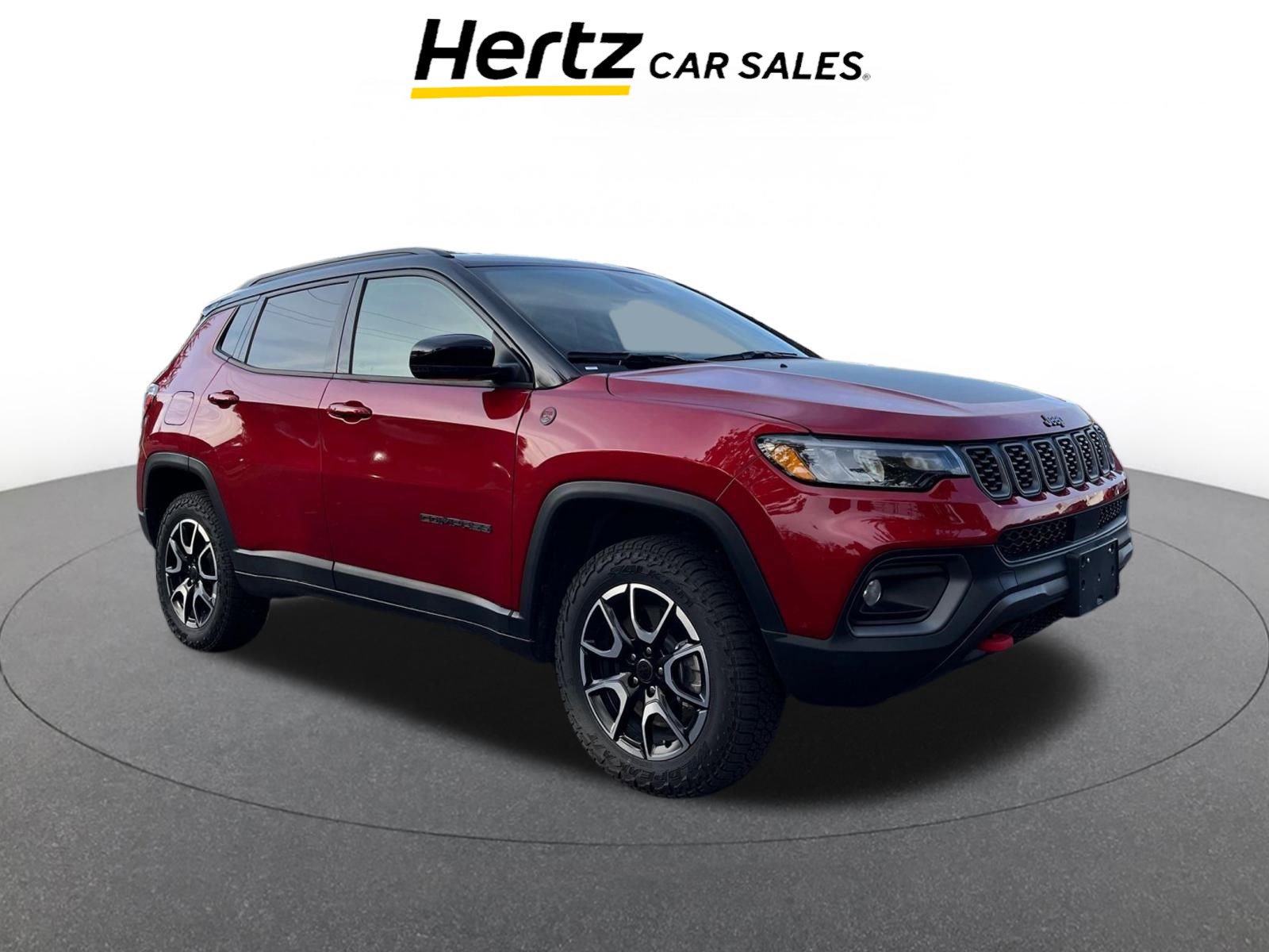 Used 2025 Jeep Compass Trailhawk image 1