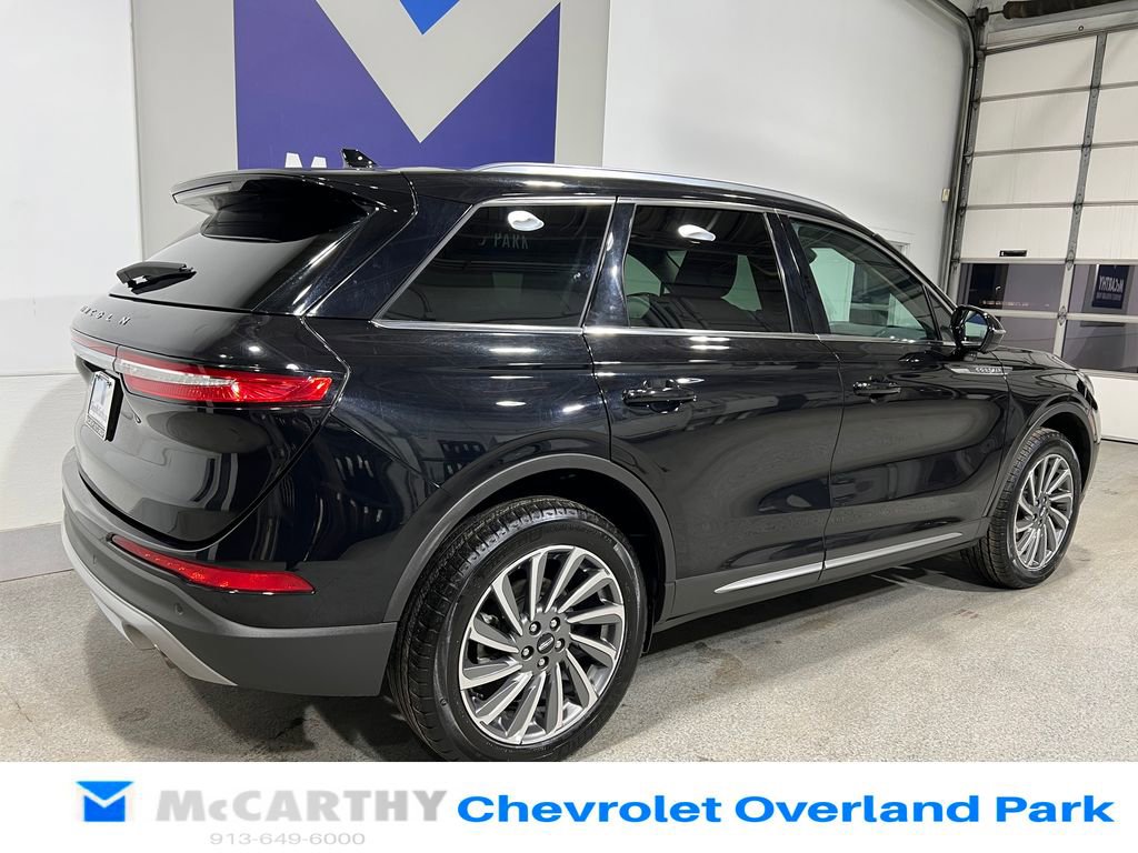 Used 2024 Lincoln Corsair Reserve w/ Equipment Group 201A image 5