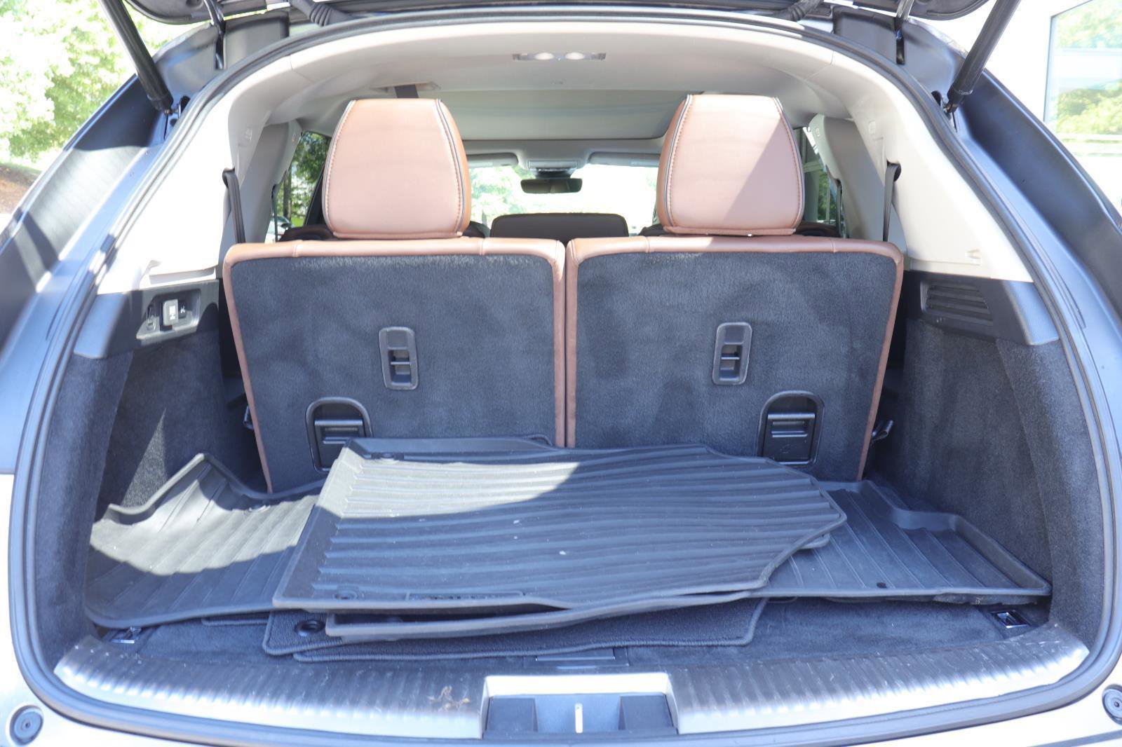 Used 2022 Acura MDX SH-AWD w/ Advance Package image 16