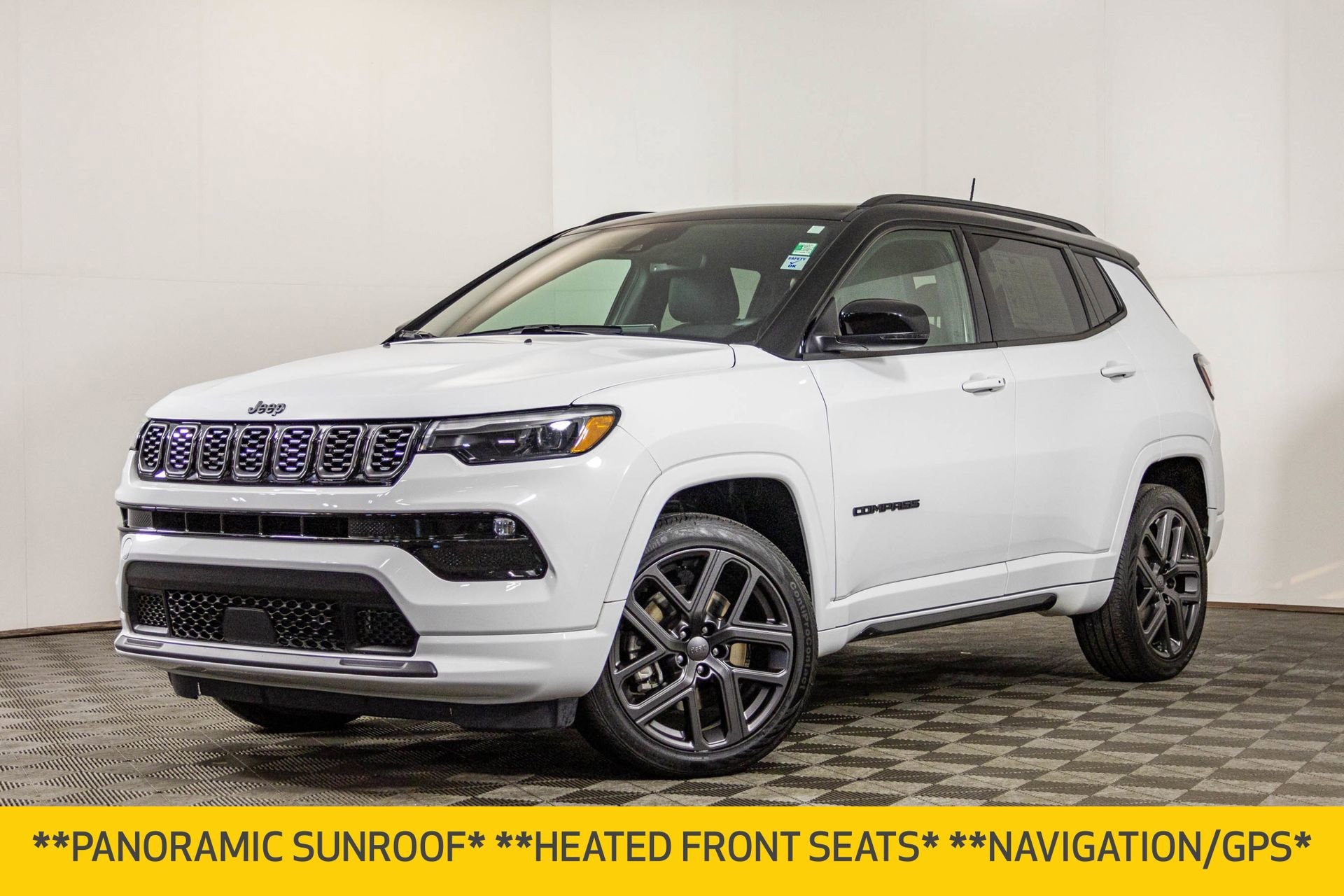 Used 2024 Jeep Compass Limited w/ High Altitude Package image 2