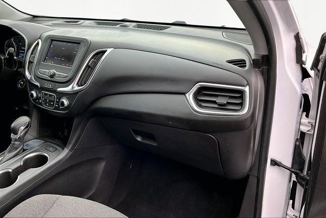Used 2022 Chevrolet Equinox LT w/ Driver Convenience Package image 18