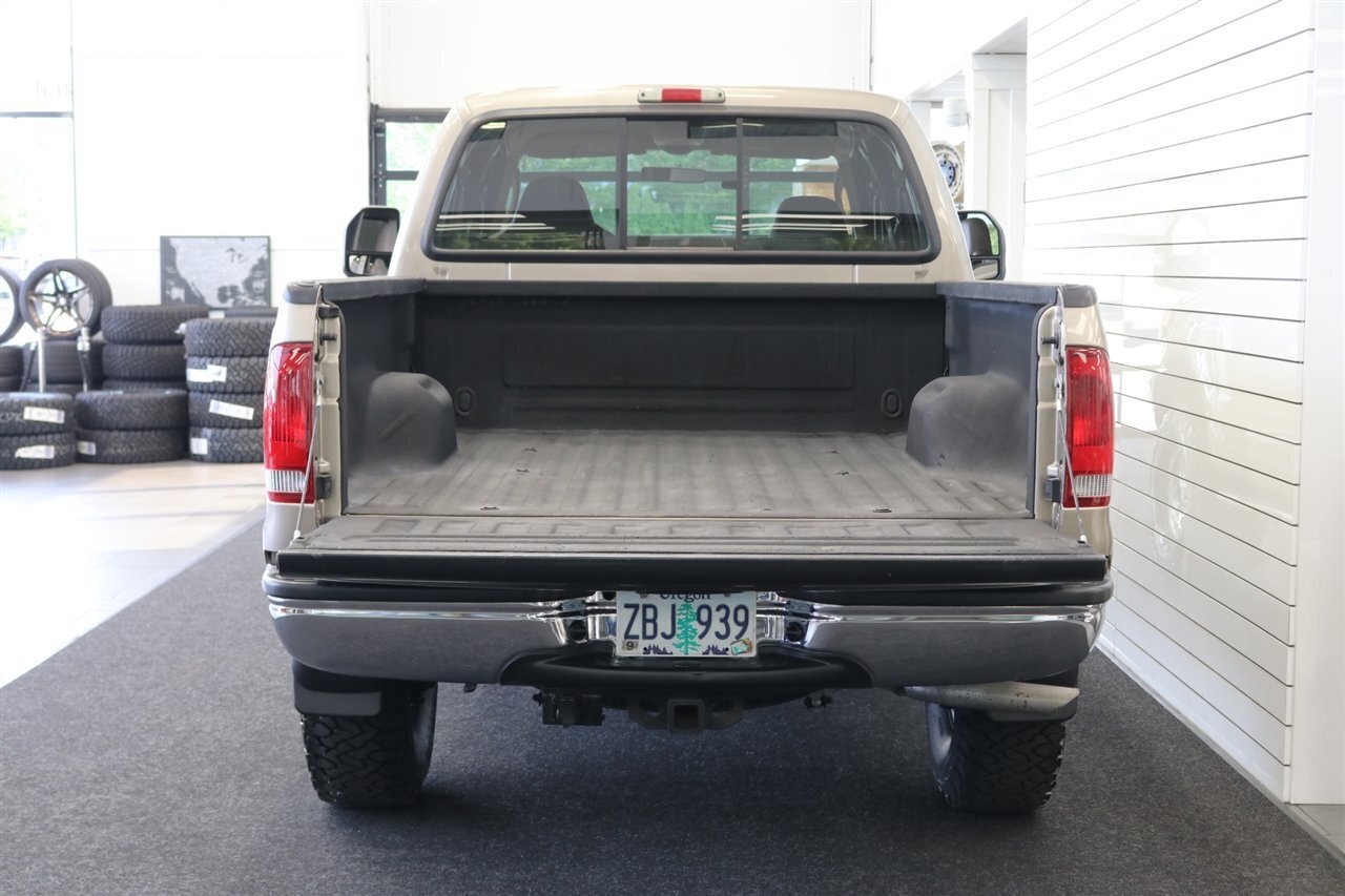 Used 2003 Ford F250 Lariat AWD/4WD image 15