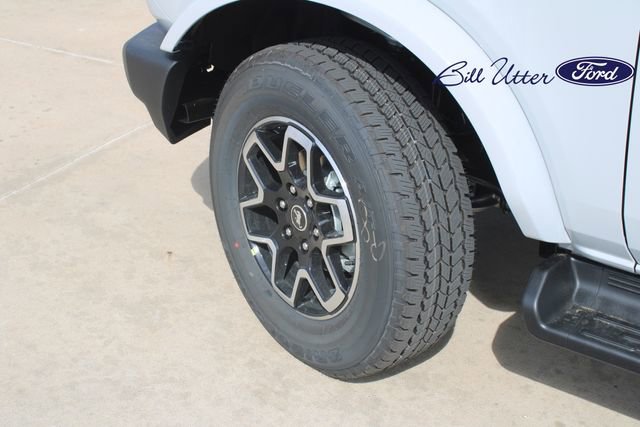 New 2026 Ford Bronco Outer Banks AWD/4WD image 5