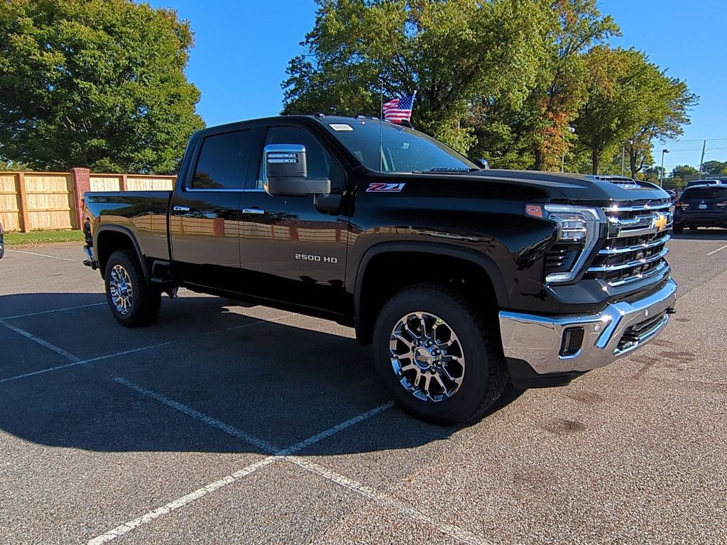 New 2026 Chevrolet Silverado 2500 LTZ w/ LTZ Premium Package image 2