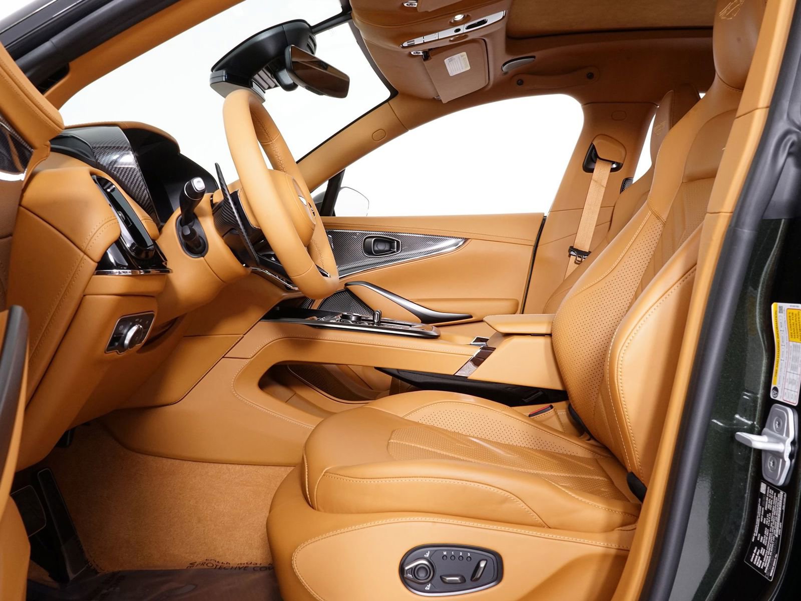 New 2026 Aston Martin DBX 707 AWD/4WD image 4