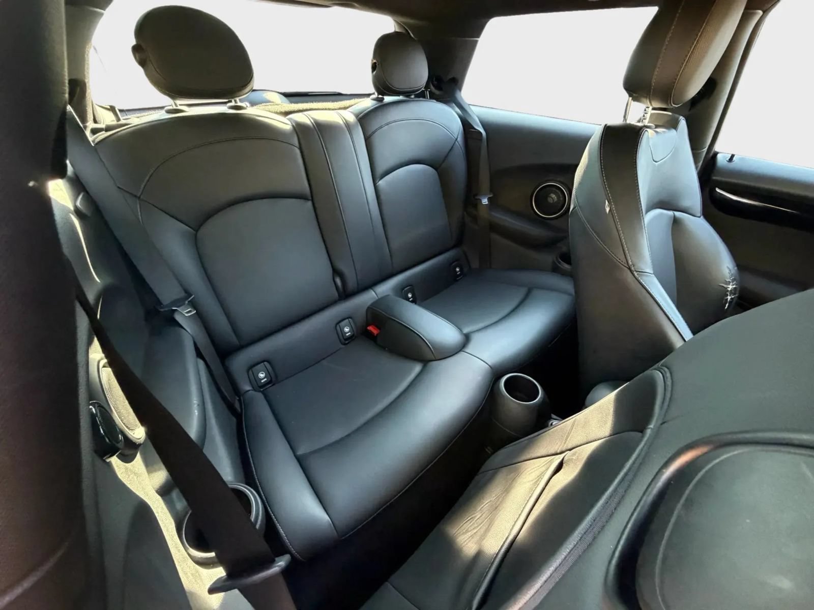 Used 2015 MINI Cooper S FWD image 14