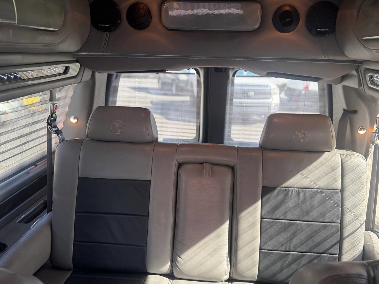 Used 2013 GMC Savana 1500 image 31