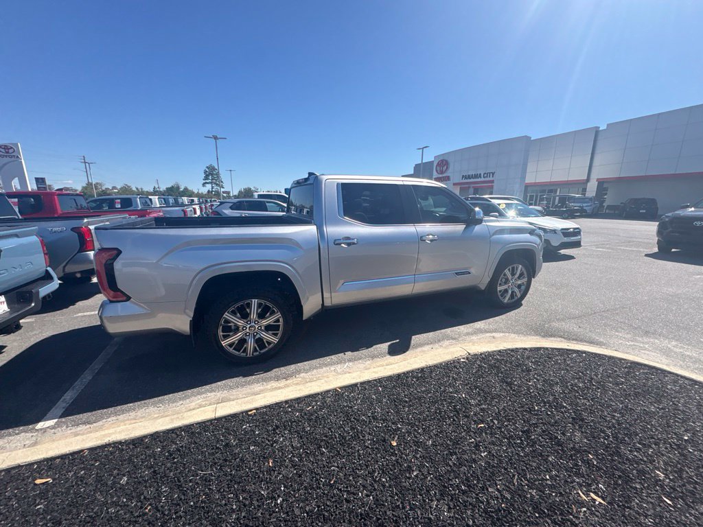 Used 2024 Toyota Tundra Capstone AWD/4WD image 20