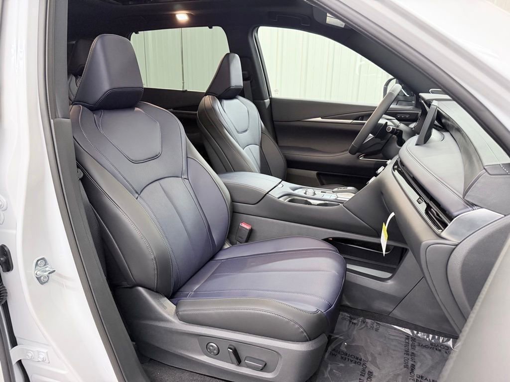 New 2026 INFINITI QX60 Sport w/ Dark Cargo Package AWD/4WD image 44