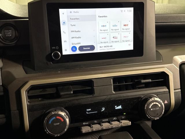 Certified 2024 Toyota Tacoma SR5 AWD/4WD image 32