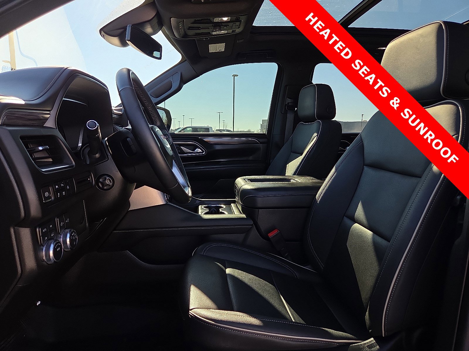 Used 2023 GMC Yukon SLT w/ SLT Luxury Package image 17