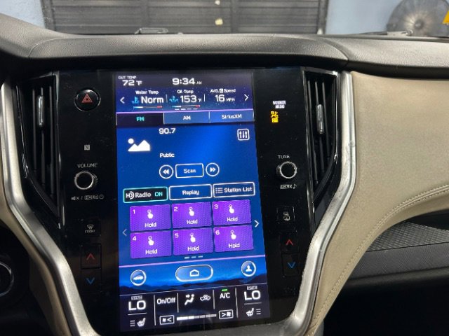 Used 2020 Subaru Outback Premium image 15