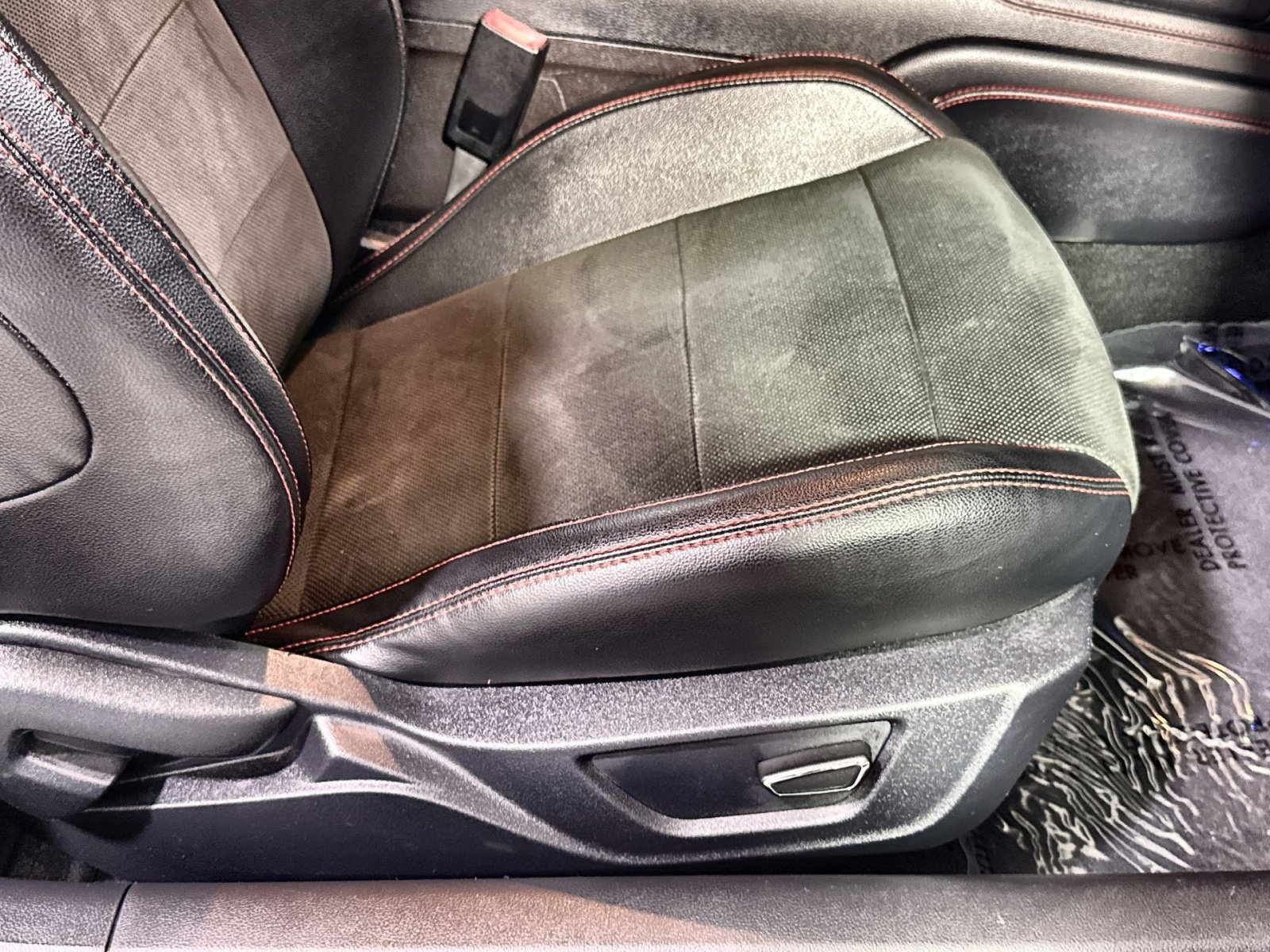 Used 2019 Ford Mustang GT Premium w/ Equipment Group 401A image 30