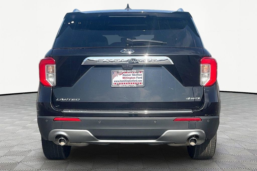 Used 2023 Ford Explorer Limited image 4