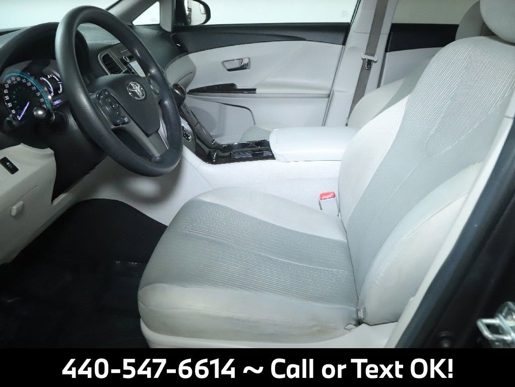 Used 2014 Toyota Venza LE image 22