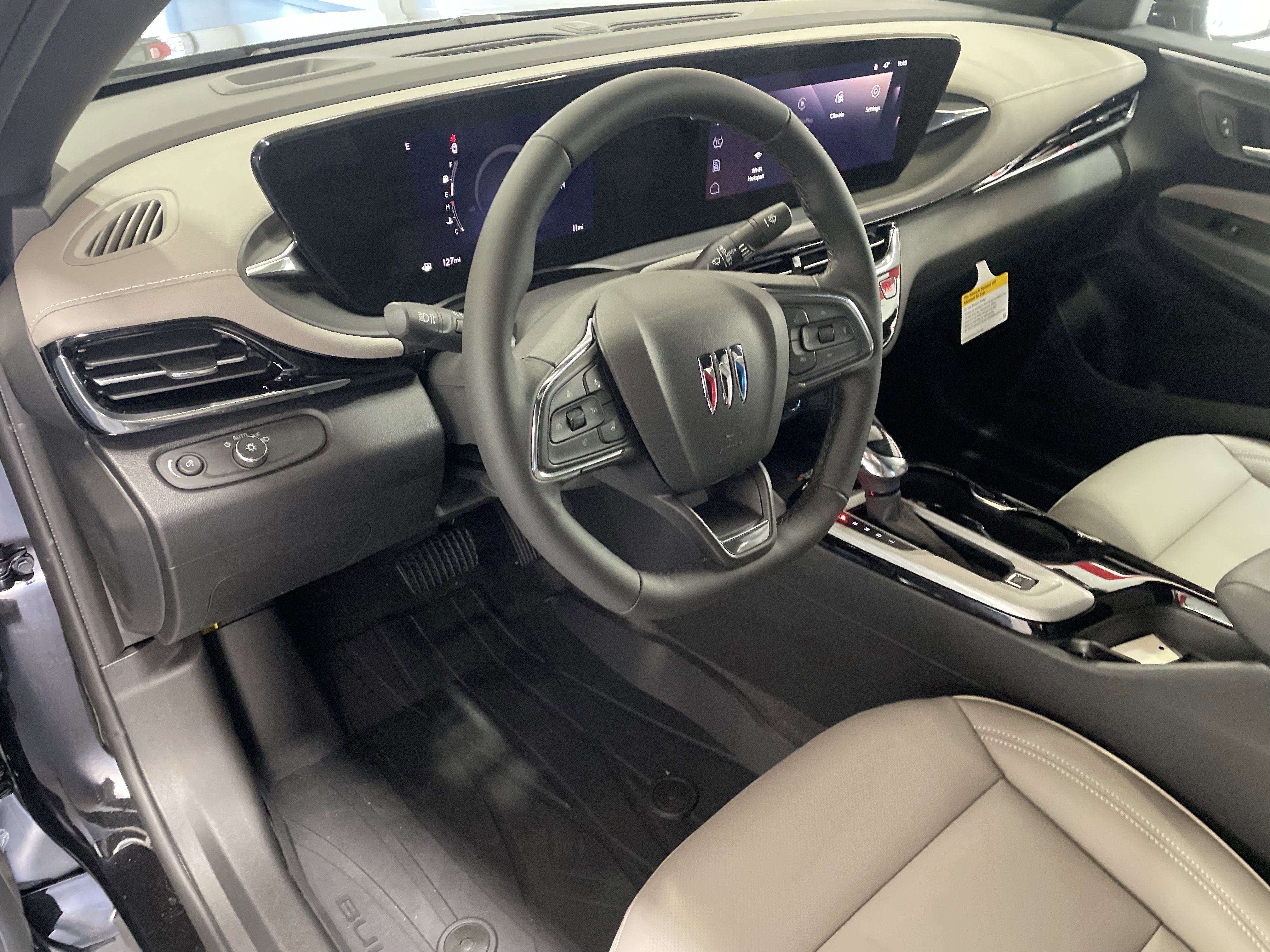 New 2026 Buick Envista Avenir image 16