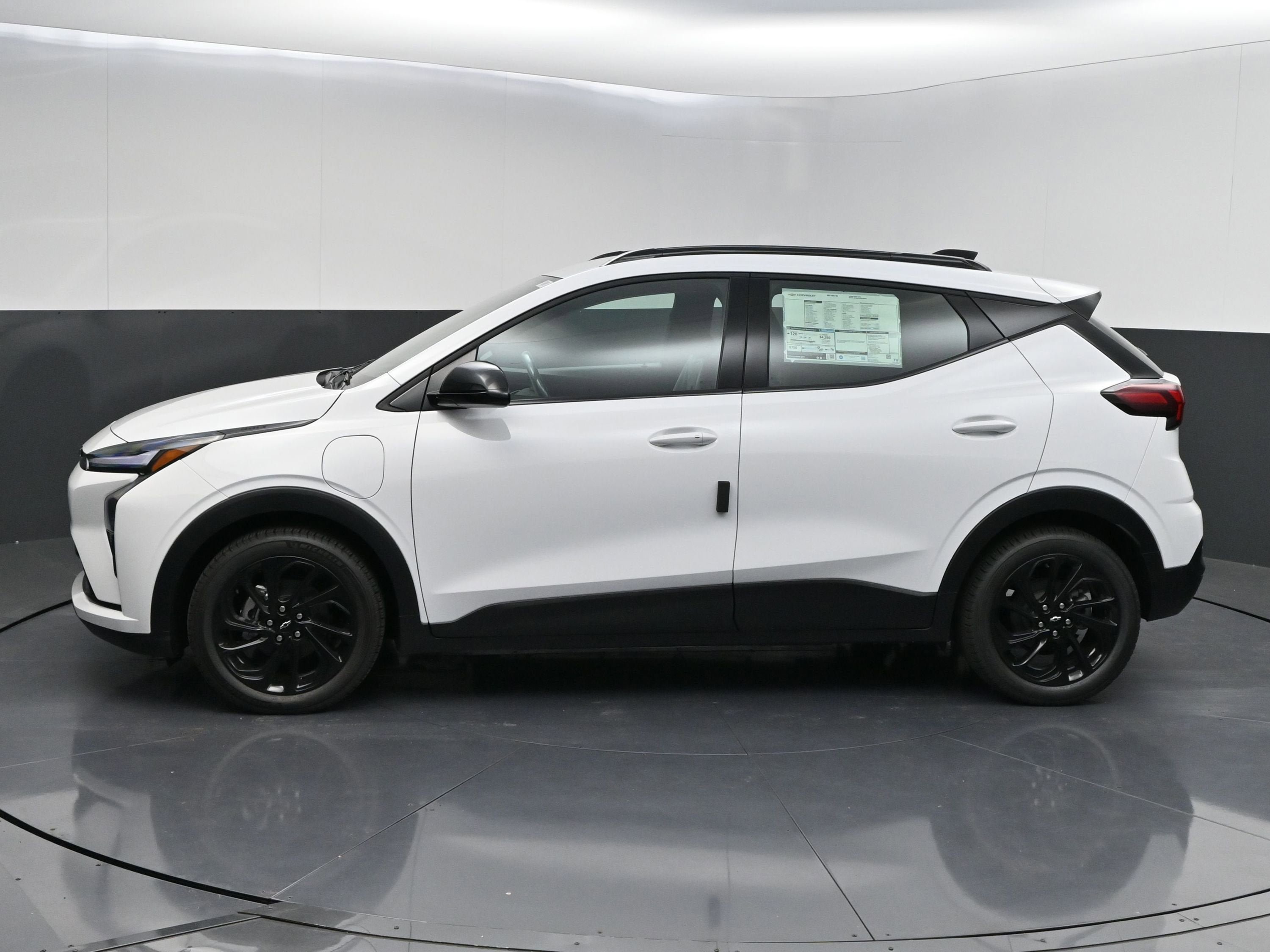 New 2027 Chevrolet Bolt RS FWD image 4