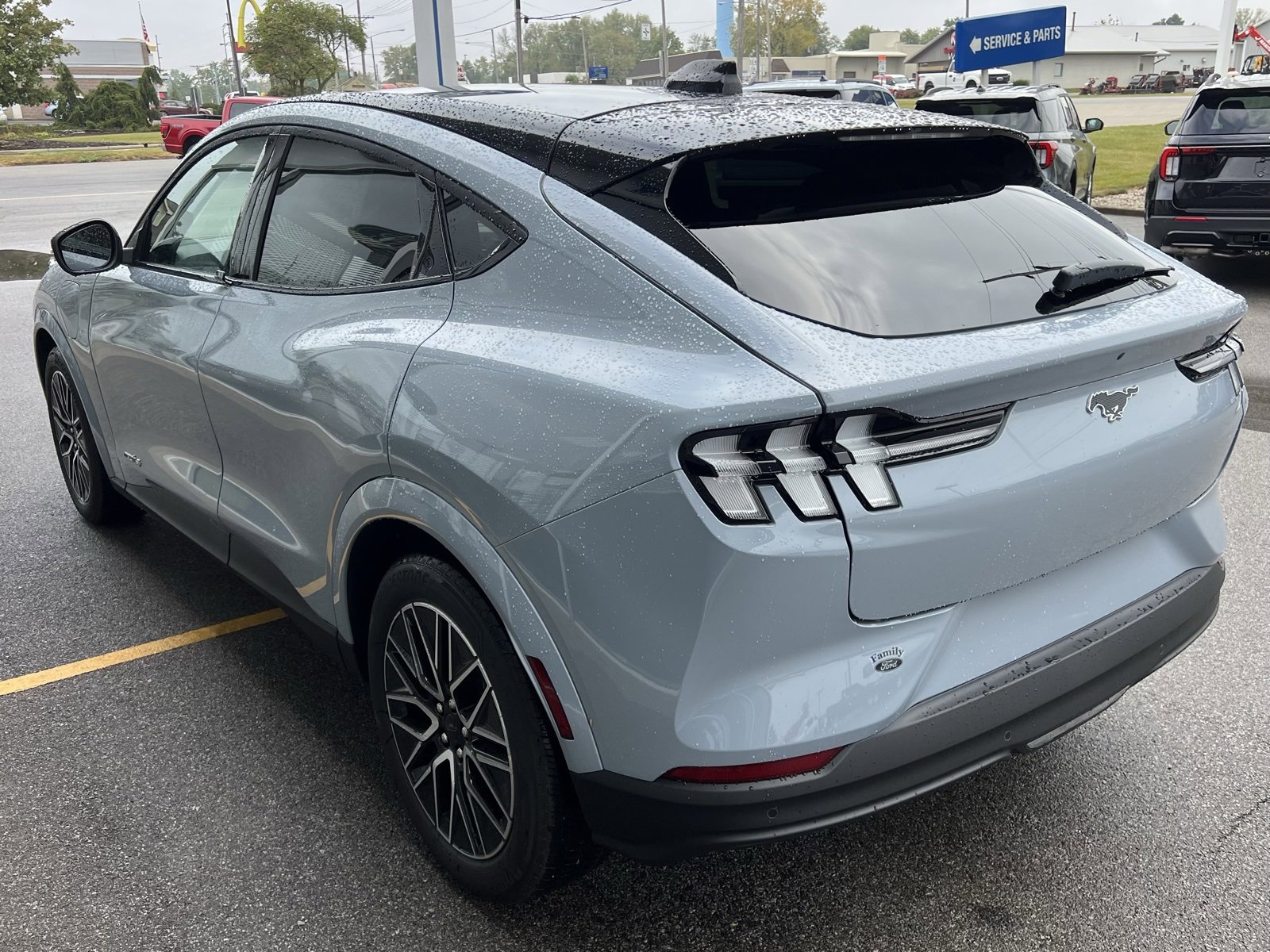 Used 2025 Ford Mustang Mach-E Premium image 5