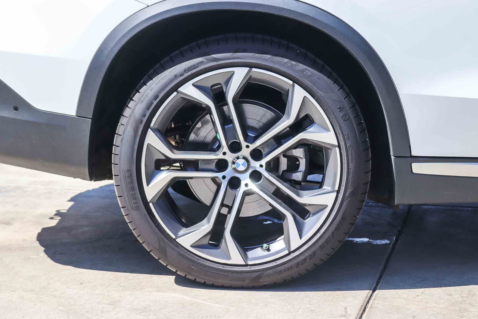 Used 2026 BMW X5 sDrive40i RWD image 8