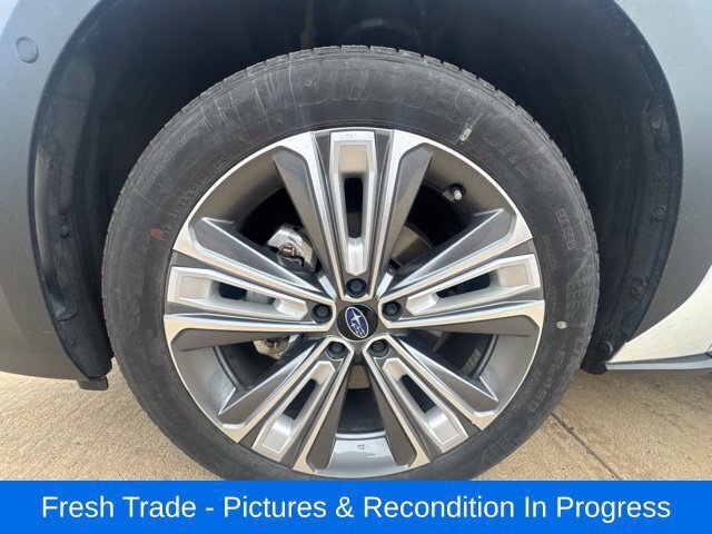 Used 2023 Subaru Solterra AWD image 9