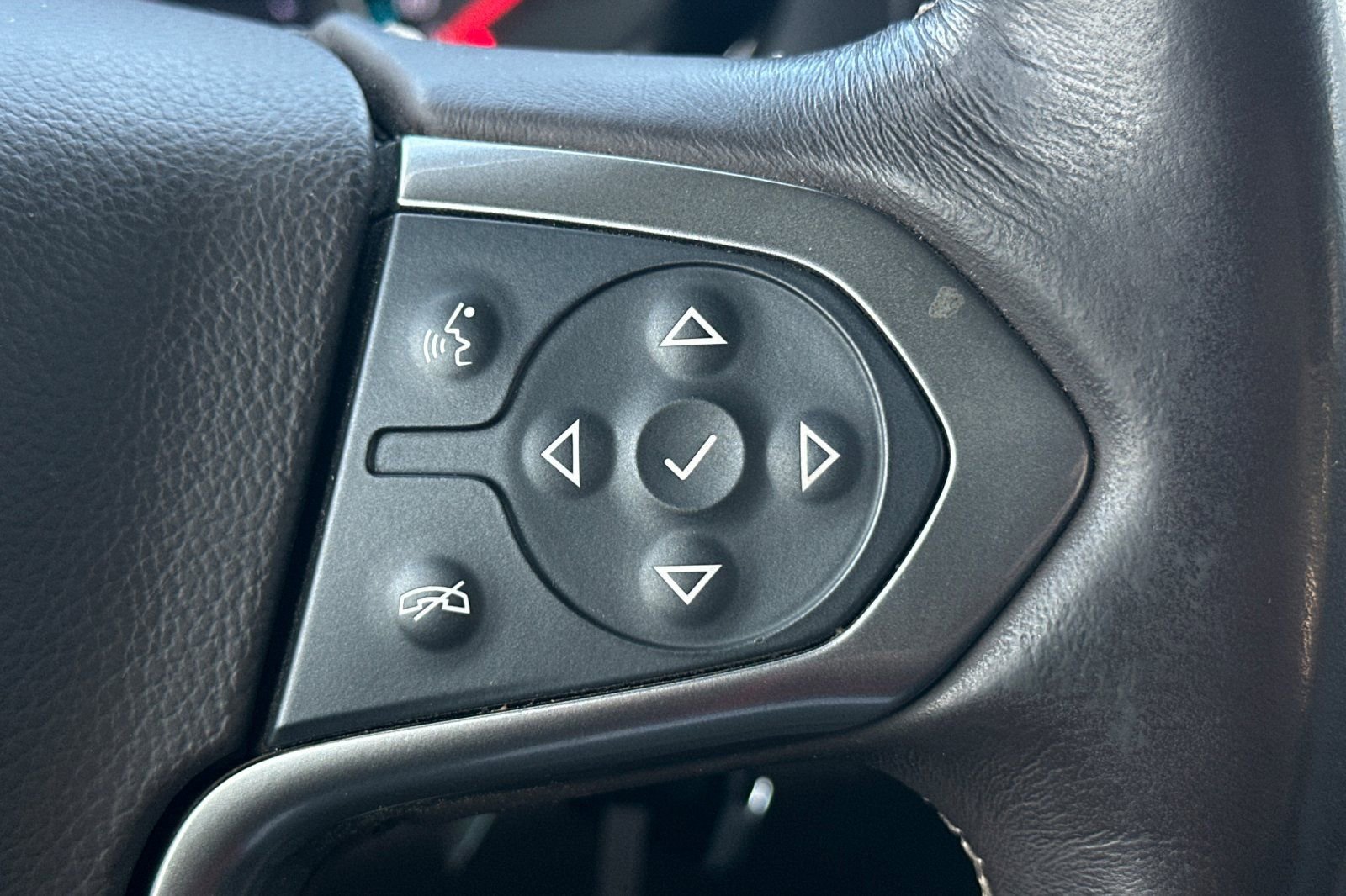 Used 2016 Chevrolet Silverado 3500 LTZ w/ Duramax Plus Package image 34