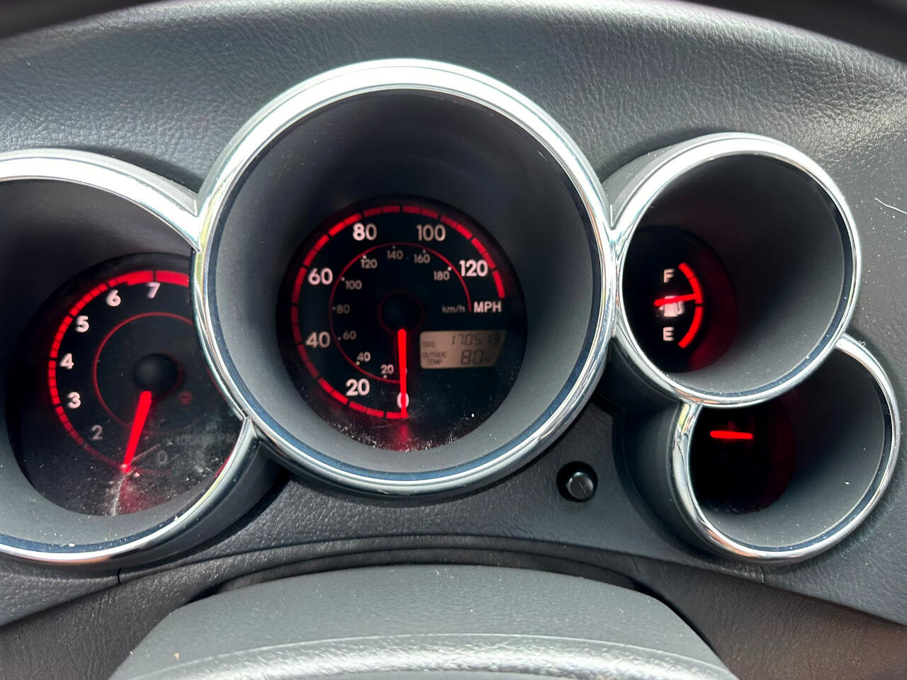 Used 2004 Toyota Matrix FWD image 28