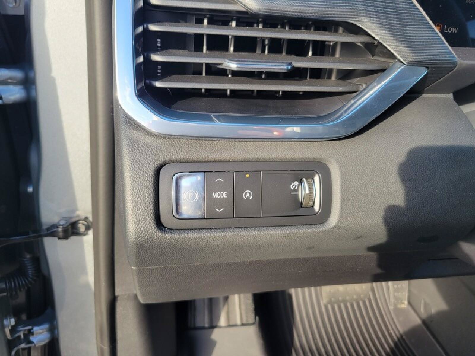 New 2026 GMC Acadia Elevation w/ Black Edition FWD image 14