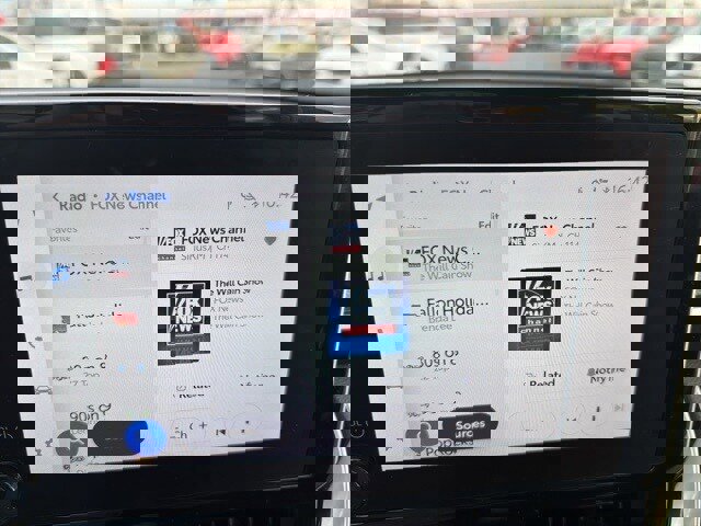 Used 2025 Toyota Corolla Cross AWD Hybrid image 16