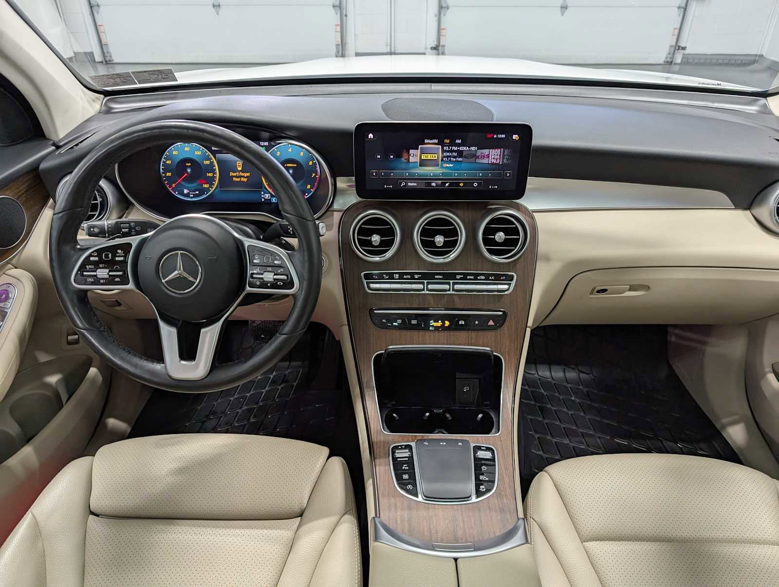 Certified 2021 Mercedes-Benz GLC 300 4MATIC image 17
