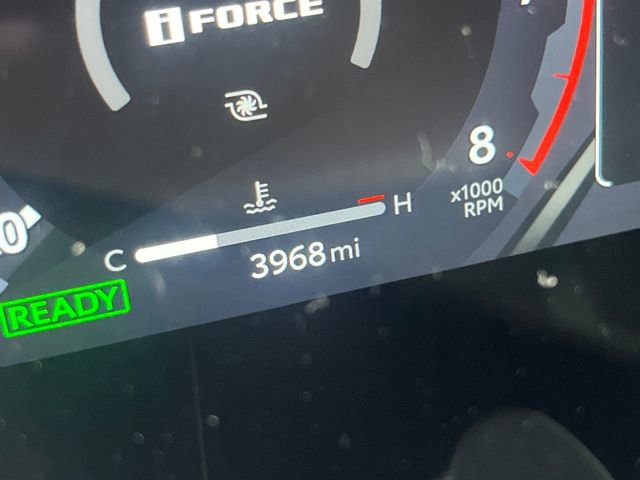 Used 2025 Toyota Tacoma TRD Sport AWD/4WD image 29