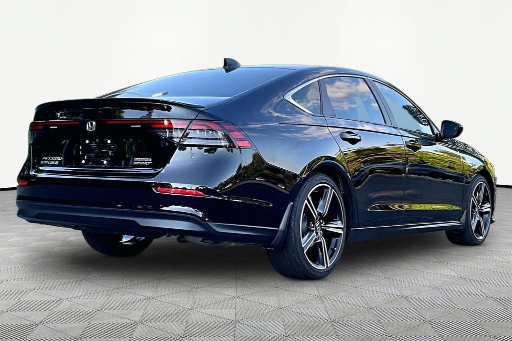 Certified 2025 Honda Accord Sport image 5