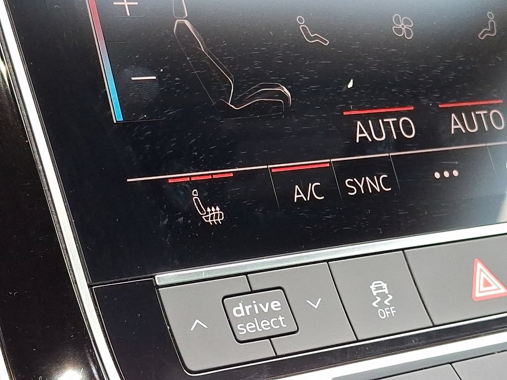 Used 2025 Audi Q7 2.0T Premium AWD/4WD image 25