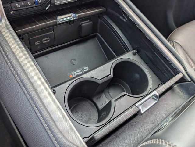 Certified 2023 GMC Yukon Denali image 28