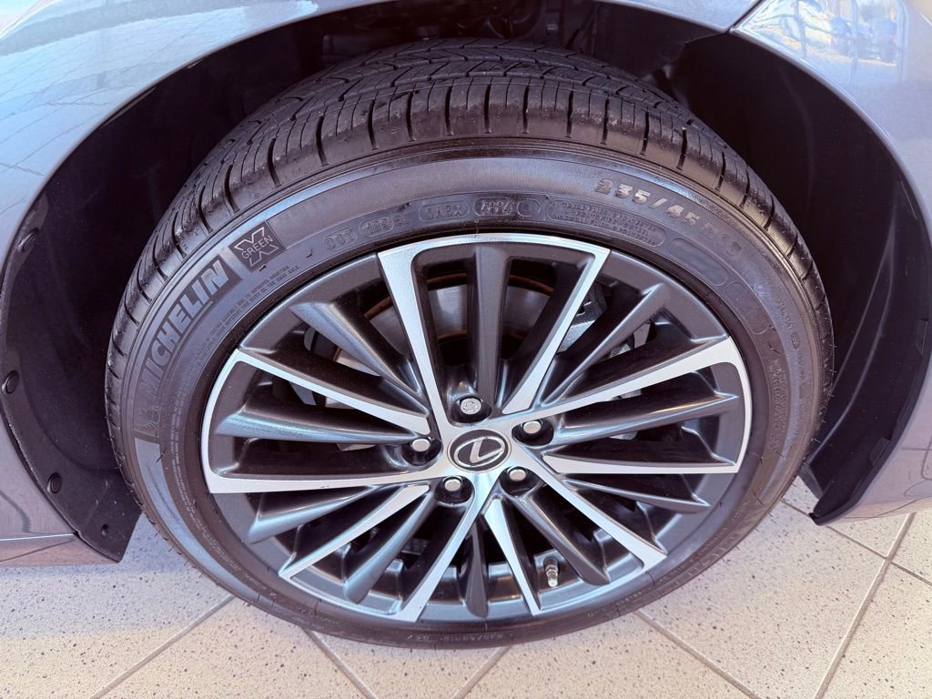 Certified 2025 Lexus ES 350 w/ Premium Package image 15