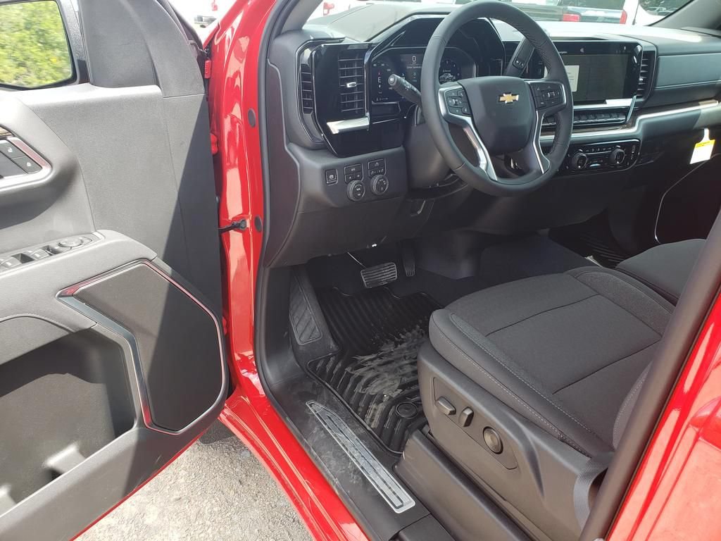 New 2026 Chevrolet Silverado 1500 LT AWD/4WD image 12