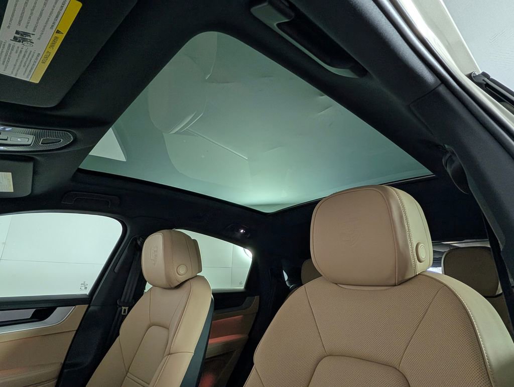 Certified 2025 Porsche Cayenne Coupe image 30
