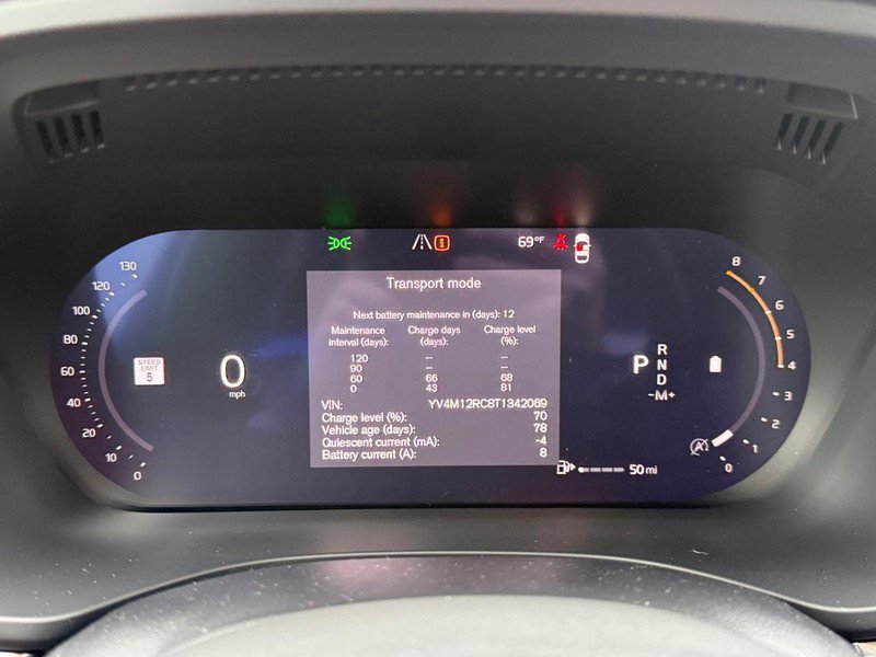 New 2026 Volvo XC60 B5 Plus w/ Protection Package Premier image 14